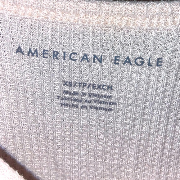 American Eagle Cropped Pink Cami - Picture 3 of 3